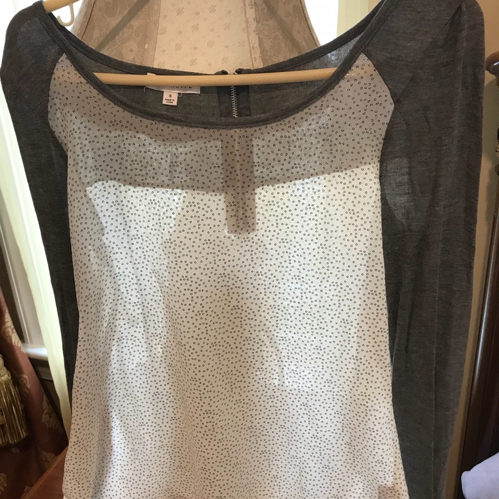 Blouse, combination material